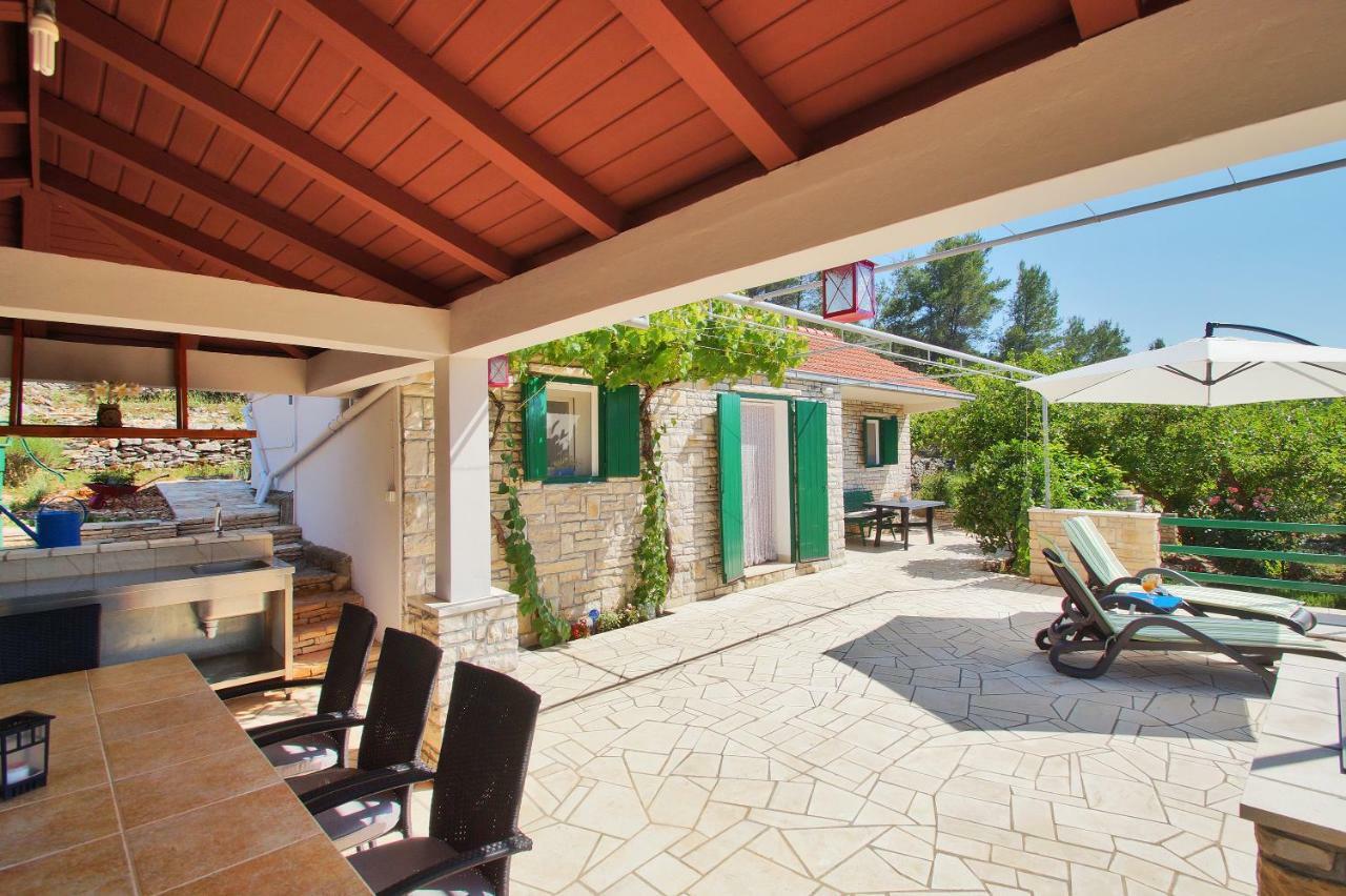 Holiday Home Liberan Vela Luka Exterior photo
